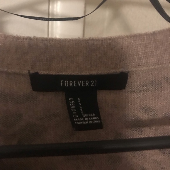 Forever 21 cheetah print cardigan - Picture 2 of 2